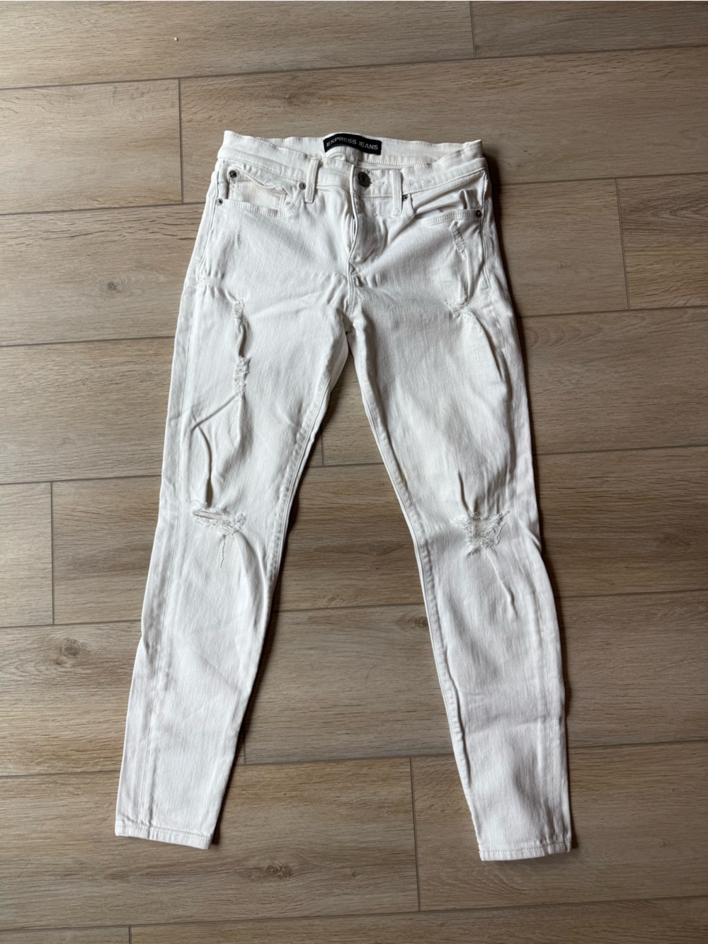 Express White Women’s Jeggings - Distressed Knee Detail